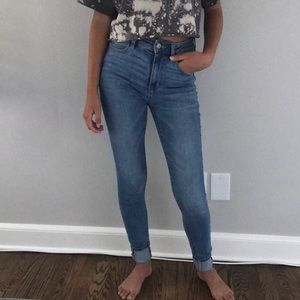 American Eagle skinny jeans
